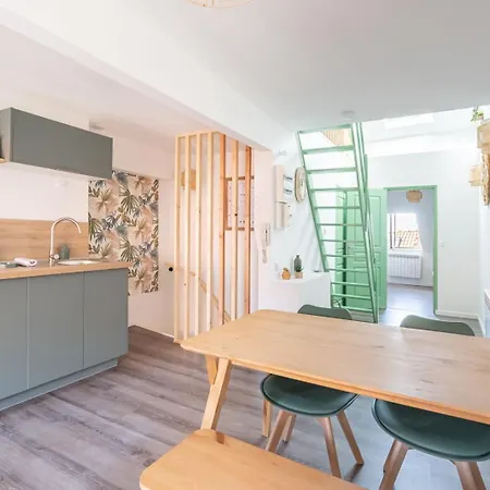 Apartment Cote D'Eau - Au Coeur Des Remparts - Appartements *